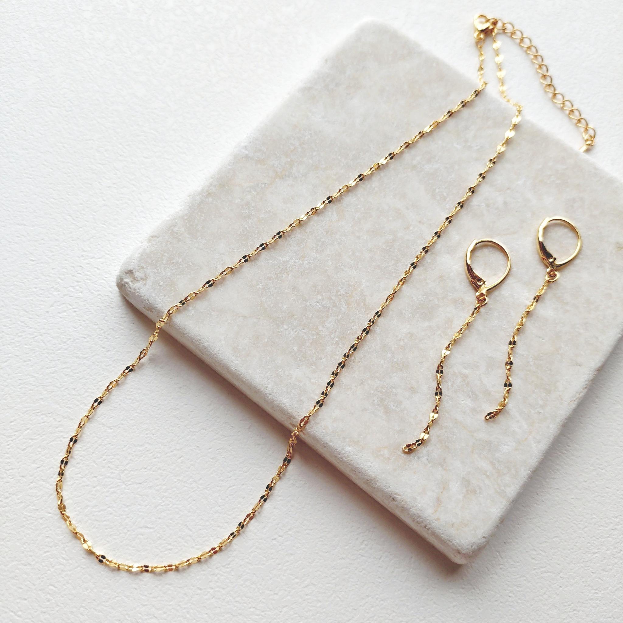 【送料無料】k16gp ペタルチェーン ネックレス+ピアス/イヤリング セット